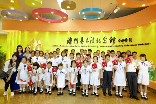 1729 20181028213707 4489628023966628870172195583394928601333760o