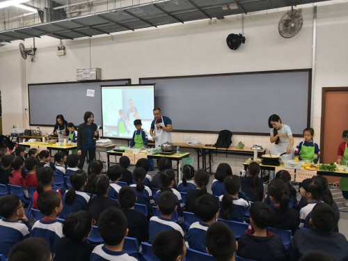 1798 20181130215612 4695075724511582782343464157350260299005952o