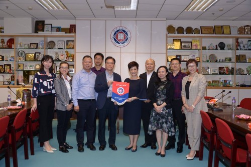 2001 20190414213422 5665992126736413293193726560350454859956224o