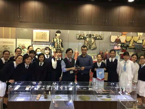 1796 20181130215442 4711812324525571714277908523446943479758848o