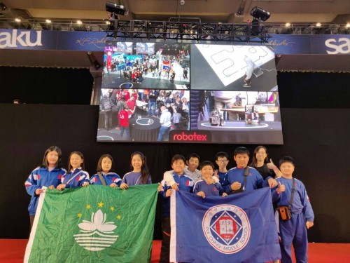 2362 20191204080220 7735082031514375015397506623728336604495872o