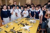 1989 20190411220203 VKL5994