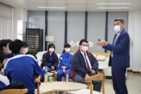 3857 20230211131219 4